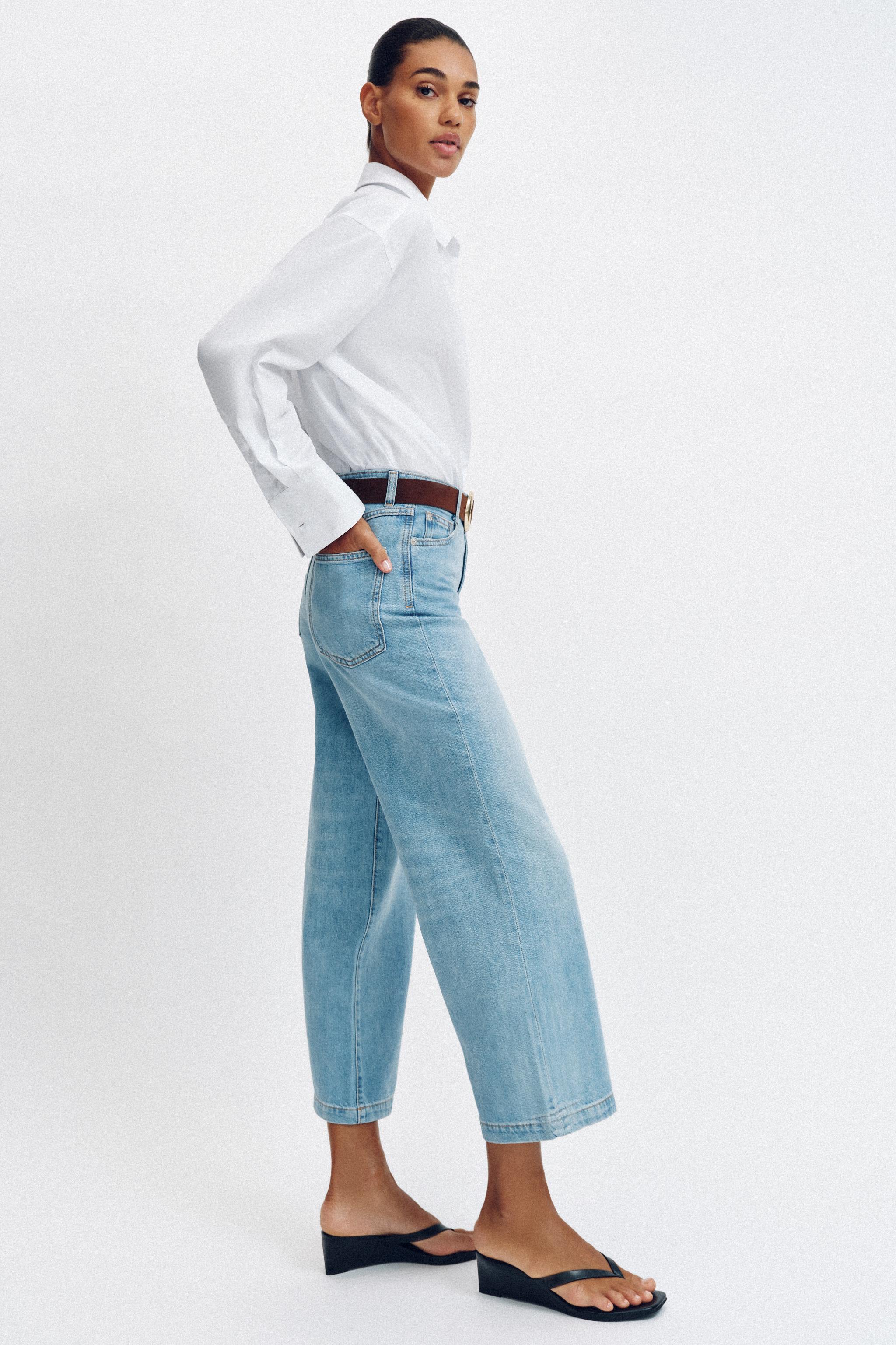 HIGH-WAISTED WIDE LEG CROPPED BELTED JEANS